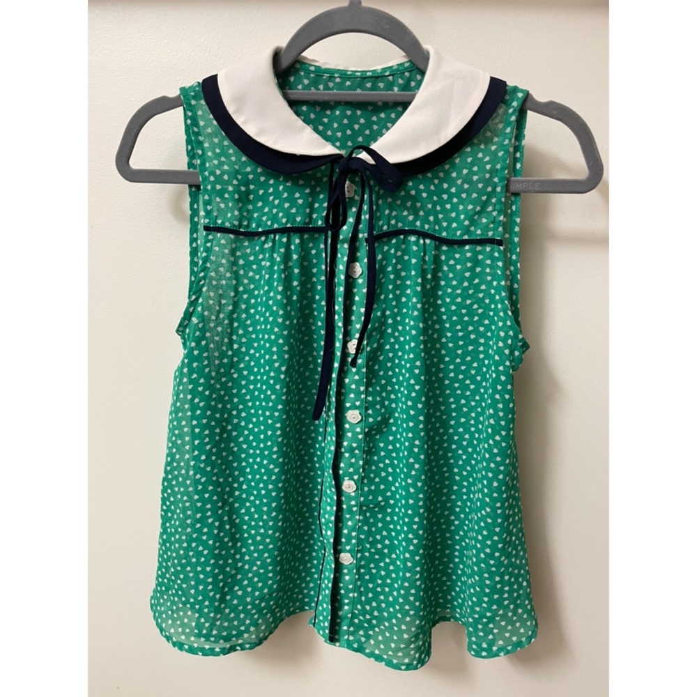 Chic Sleeveless See-through Blouse